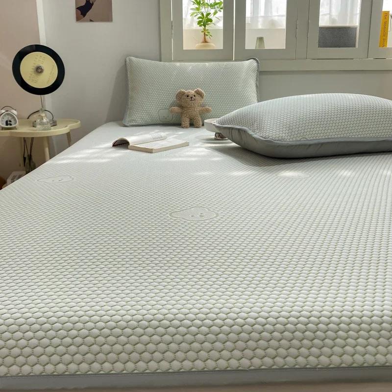 Горячий новый продукт, жаккардовый коврик серии Ice Bean Little Ice Bear, холодный коврик с высокой эстетикой, мягкий коврик Ice Bean, простыня