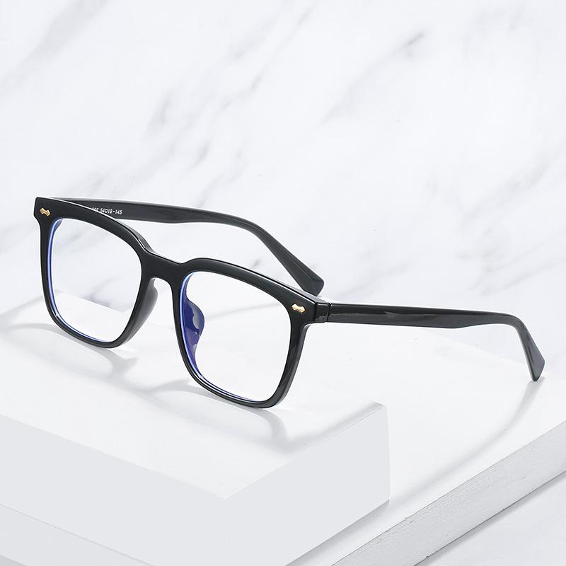 New fashionable TR glasses frame, anti-blue transparent glasses frame, flat light myopia frame glasses are in stock.