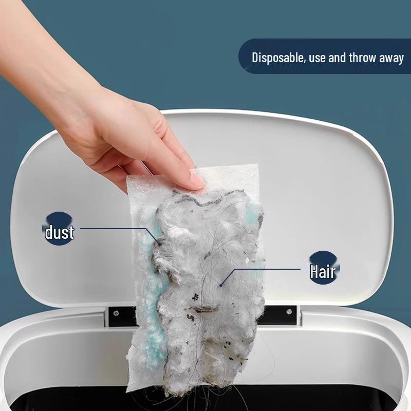 Retractable Chicken Feather Duster for Dust and Ash Removal, Household Static Duster, Extendable, Disposable, Ideal for Under-Bed Cleaning.