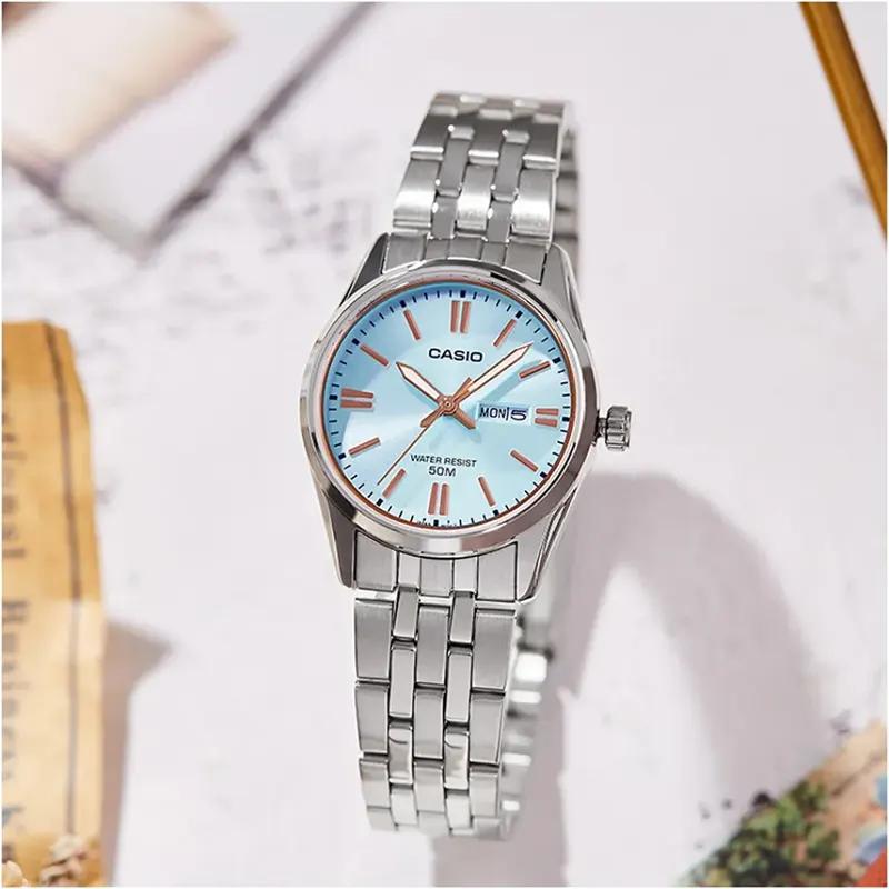 Casio Женские часы стандартной серии синие LTP-1335D-2AV LTP-1335D-2AV