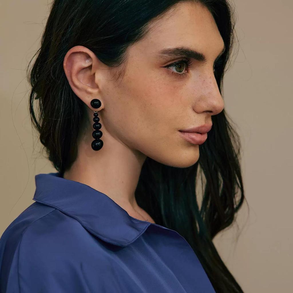 Элегантные французские серьги-пусеты из бусин с градиентом из черного агата - осенне-зимний холодный стиль