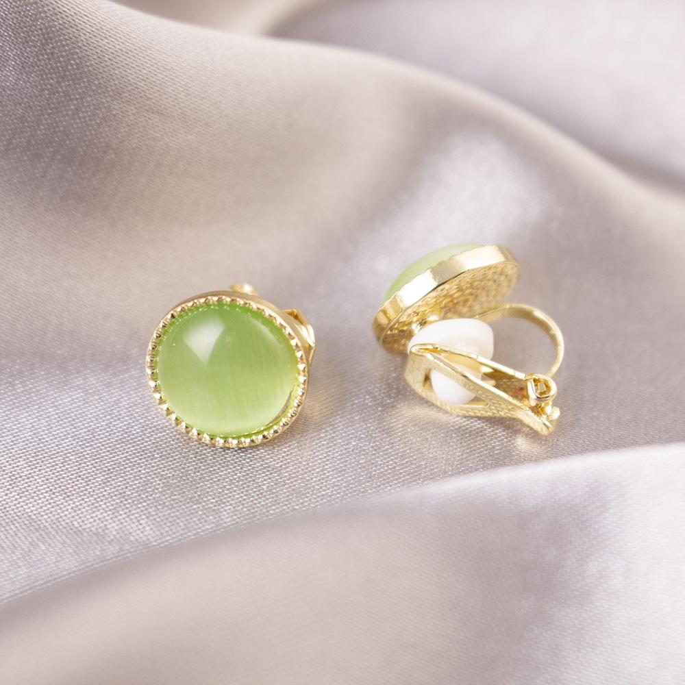 Универсальные легкие роскошные клипсы для ушей без проколов, повседневные высококачественные треугольные клипсы для ушей, универсальные женские серьги