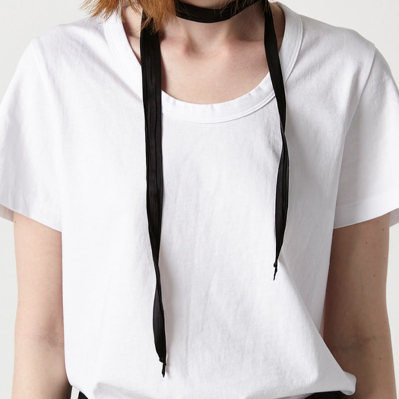 EAN JO NARROW WRINKLE LONG SCARF IN SILK SATIN (black)