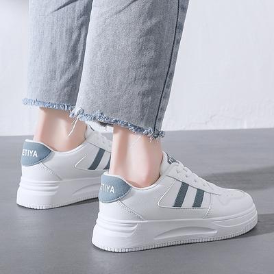 Инс маленькие белые туфли студентка корейская версия женский тренд 2025 весна новые толстая подошва увеличивающие рост дышащие повседневные туфли уличная съемка QR02