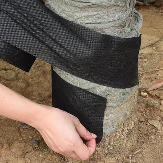 1 рулон черного защитного бинта для ствола дерева, ширина 3,9 дюйма, дышащая защитная пленка для ствола дерева для предотвращения повреждений, сохраняющая растения в тепле