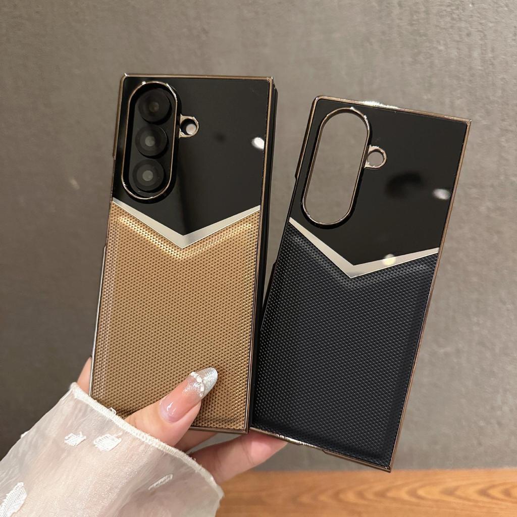Премиальный чехол из муссовой кожи со встроенной пленкой для Samsung Z-Fold 7/6/5