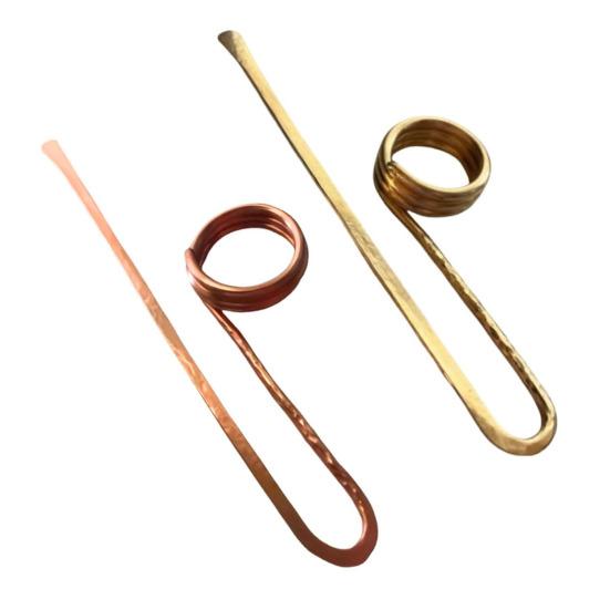 2 Pcs Copper Book Holder Ring Bookmark Metal Thumb Book Page Holder Finger Ring Book Opener Reading Accessory for Bookworms Book Lovers