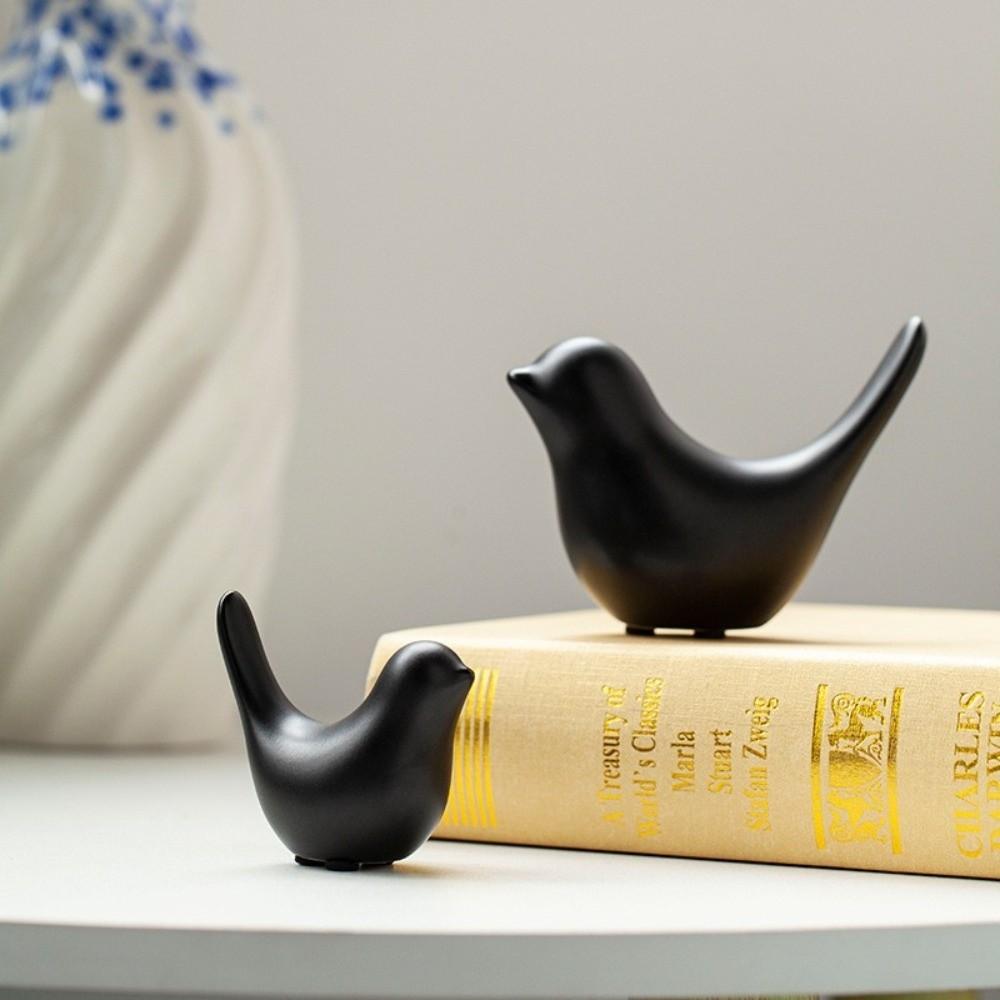 Black White Bird Sculpture Nordic Style Animal Statue Ornaments Bird Ceramic Figurines Home Decor