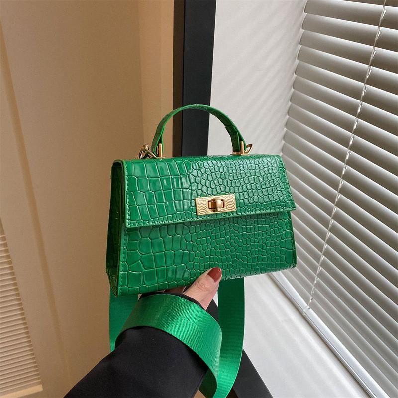 Trendy Women's Bag 2023 Spring New Arrival Minimalist Design Casual Commuter Fashion Shoulder Crossbody Bag