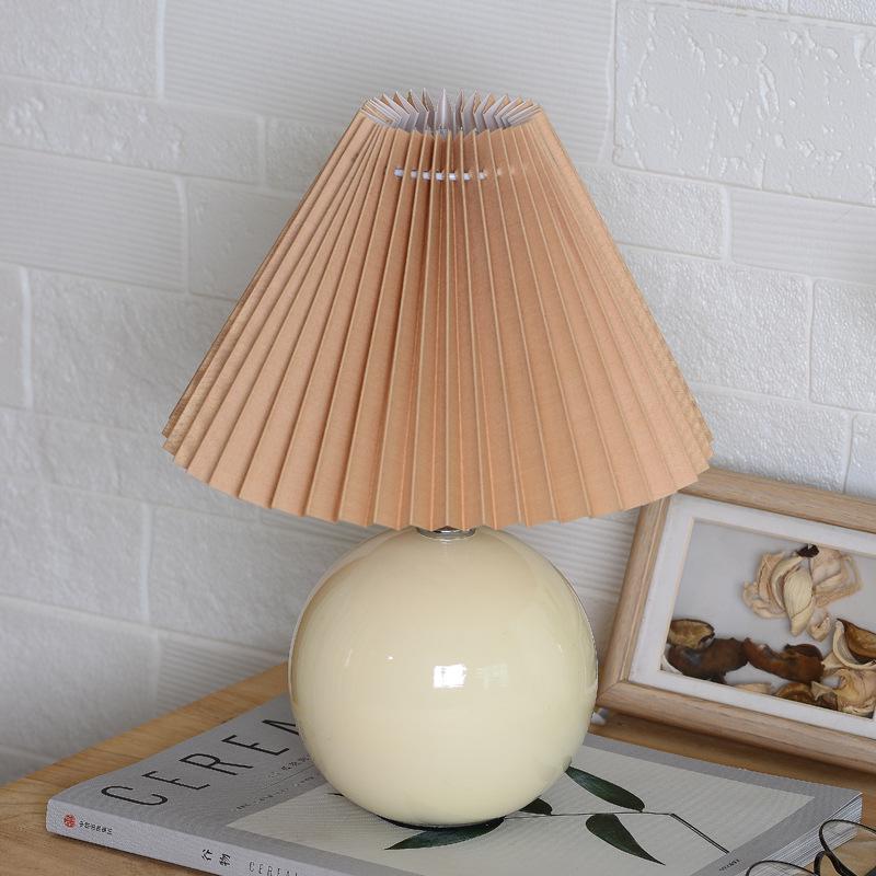 Retro Ceramic Pleated Table Lamp - Mid-Century Style for Bedroom or Wedding Decor