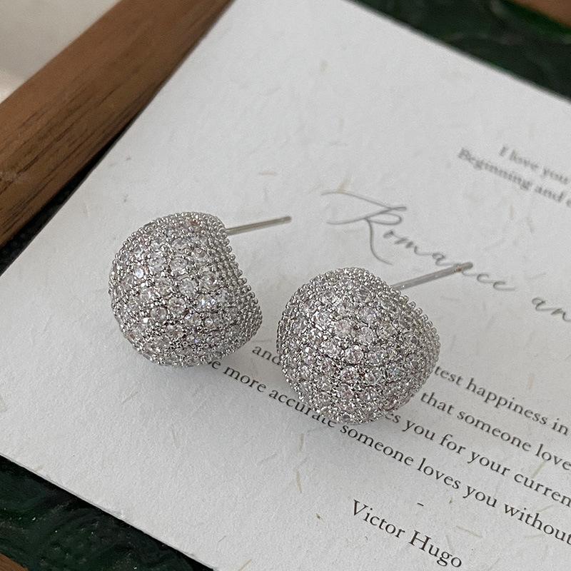 Серьги-гвоздики с круглыми сферическими огранками Full Diamond Light Luxury, модные изысканные серьги высокого класса, женские дизайнерские серьги Niche Light Luxury