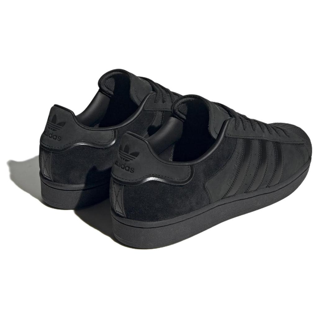 Adidas Черные карбоновые мужские кроссовки Superstar Core HQ9104