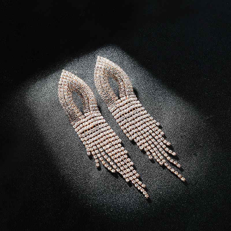 European And American Nightclub Bar Exaggerated Temperament Long Earrings Fashion Tassels Earrings Female Earrings
