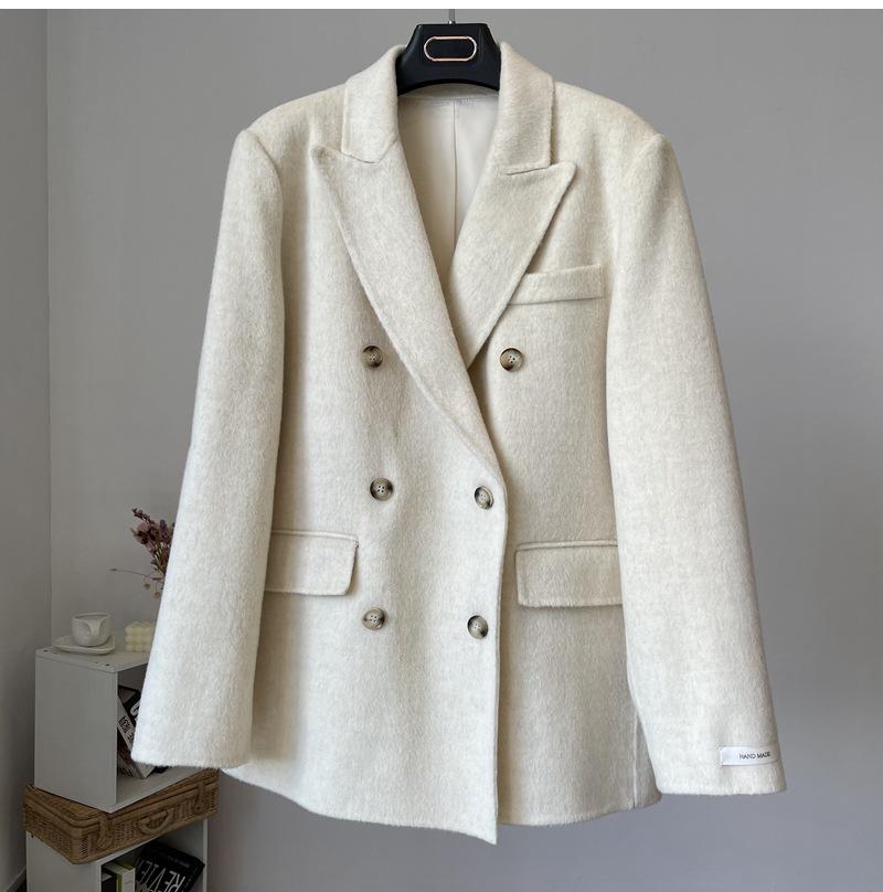 2025 New Women's Double-Faced Cashmere Grey Wool Coat - Short, Loose, Double-Breasted Korean Style Lapel