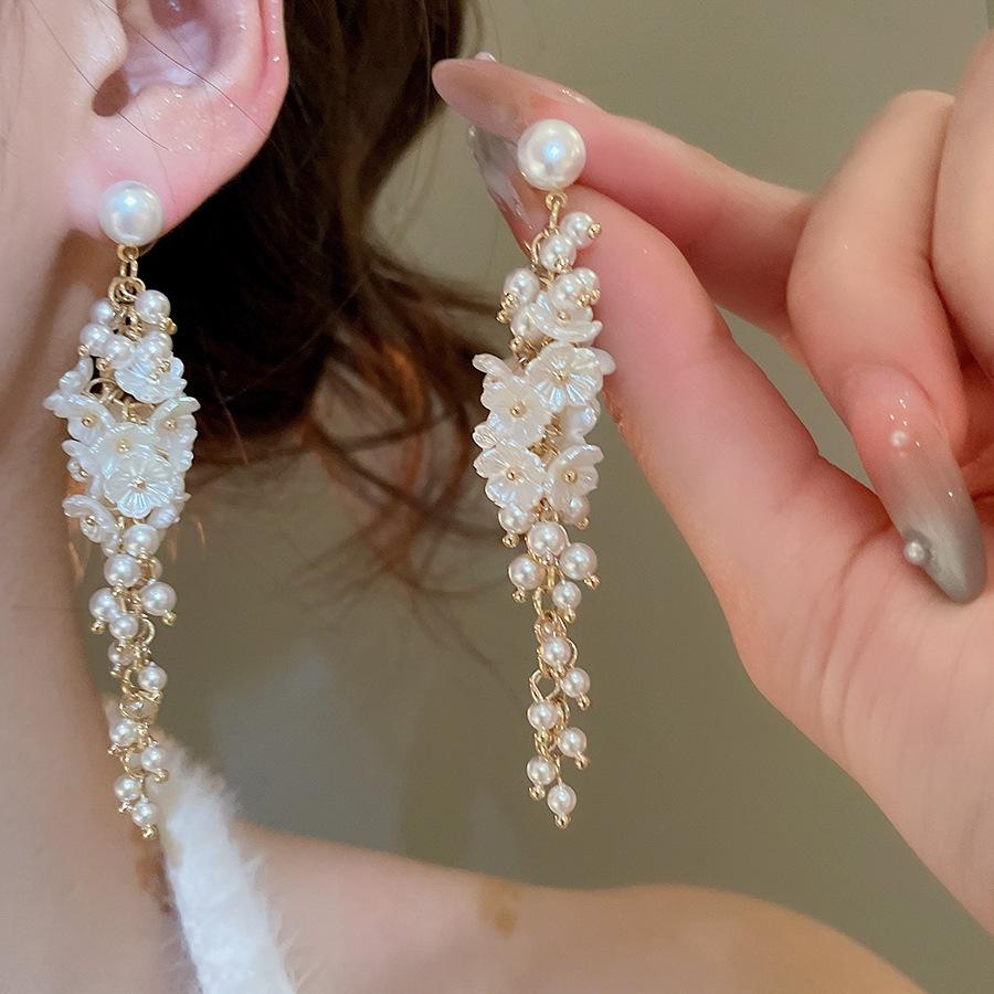 Silver Needle with Diamonds Flower Stripes Pearl Stud Earrings Medieval Vintage Retro Earrings Light Luxury Niche Earrings