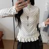 Женская футболка в корейском стиле в горошек с кружевными длинными рукавами и оборками по низу