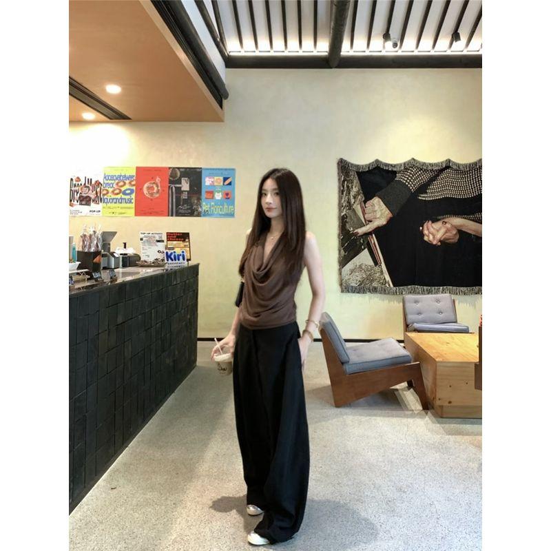 Kumikumi Design Sense Hanging Neck Swing Collar Pleat Vest Top Women Summer New Slimming Casual Pants Two-piece Set