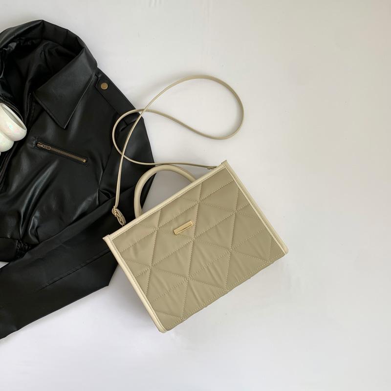 Темпераментная дорожная модная корейская версия сумки, весенняя новая высококачественная сумка через плечо, маленькая квадратная сумка, женская сумка