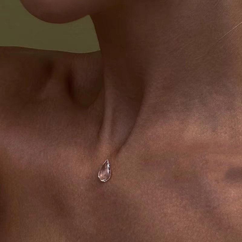 Ins Симуляция Капли Воды Прозрачная Роса Серия Ожерелий Ручной работы Клеевые Капли Модные Украшения Женские Нишевые Подарки Друзьям