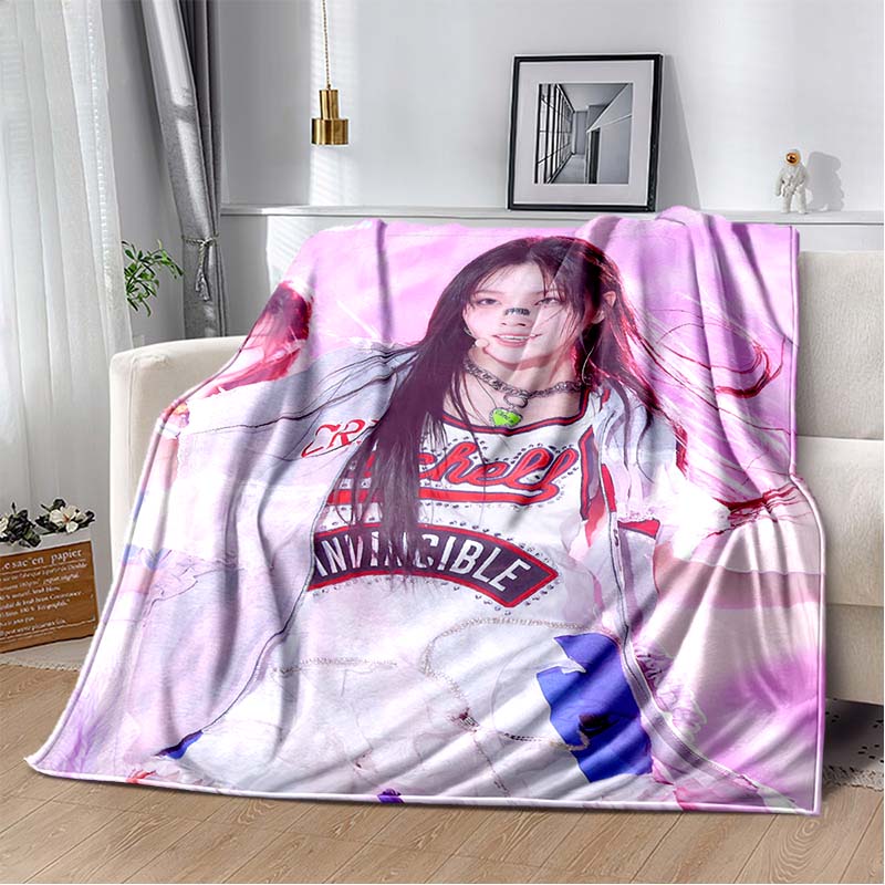 3D Printed Flannel Blanket I-ILLIT Combo K-POP Home Sofa Bed Blanket | Birthday Gift, Customizable