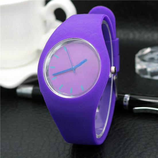 Geneva Silicone Watches: Fashionable Jelly Candy Colors, Ultra-Thin Quartz Design for Men and Women.