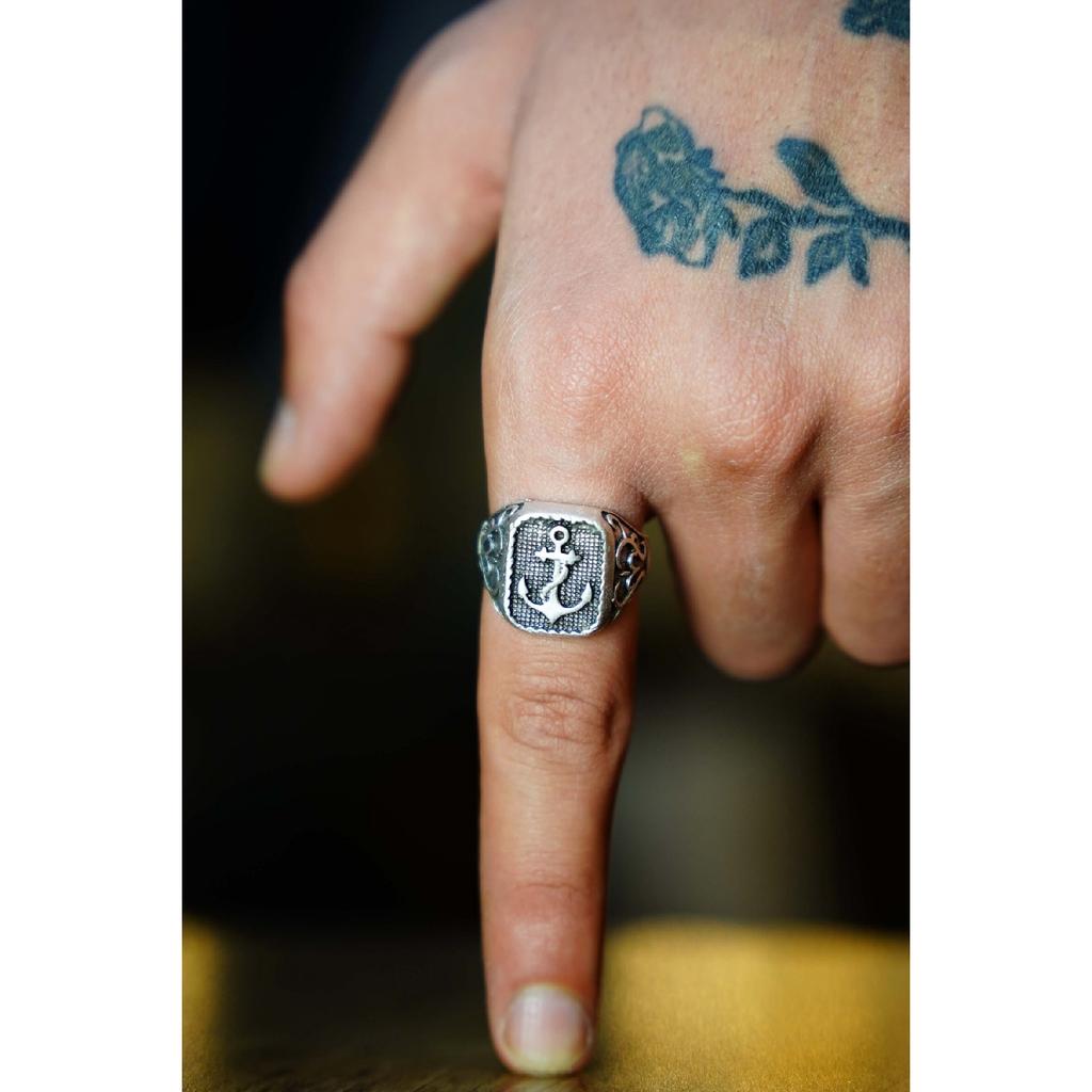 Регулируемое мужское посеребренное кольцо Capa Model