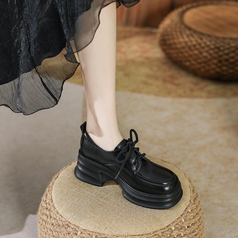 Натуральная кожаная обувь Yuexinwang для женской обуви Huizhou Su Yinyin, та же обувь, увеличивающая высоту толстой подошвы в стиле колледжа, маленькая кожа