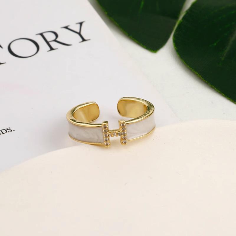 Elegant Diamond 'H' Open Ring - Women's Fashion Statement, Light Luxury Niche Design, High-End Index Finger Accessory