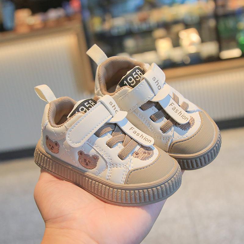 Autumn/Winter Soft Sole Breathable Toddler Sneakers for Boys & Girls, Anti-Drop Casual Shoes for Ages 0-4