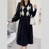 Ayollar kuzgi va qishgi yangi bel va ingichka qomatli temperamentli uzun ko'ylak uchun moda V-kesimli trikotaj uzun qisma ko'ylak