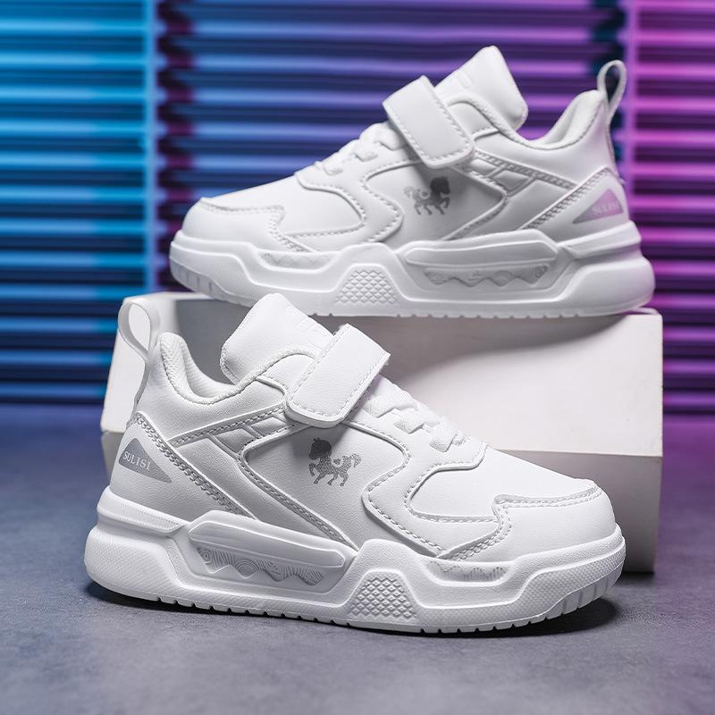 Детская обувь для скейтборда 2025 весна новая обувь для начальной школы мальчики мягкая подошва нескользящая повседневная обувь школьная белая обувь девочки