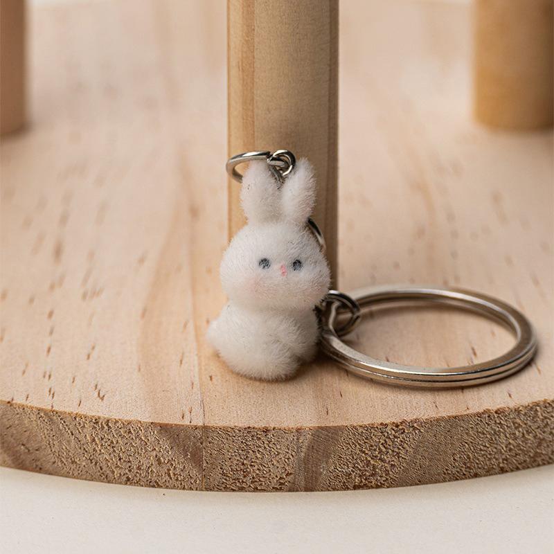 Resin Flocking Cute Three-Dimensional Bunny Keychain Pendant, Car Keychain Pendant, Bag Pendant, Accessory Batch