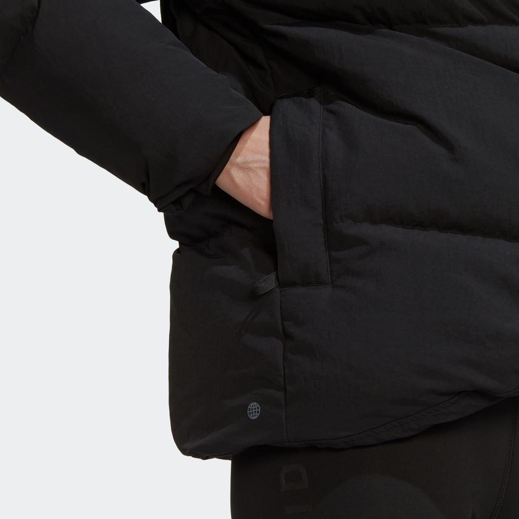 Adidas Пуховик с воротником-стойкой и логотипом с большой перегородкой, женская верхняя одежда, черный HN9934