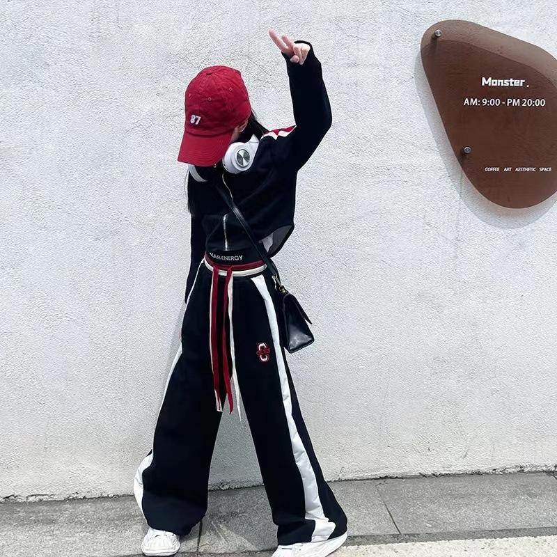 Модный повседневный костюм для девочек, осенний детский костюм в стиле вестерн с коротким свитером и широкими брюками из двух частей