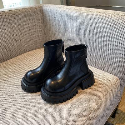 Стучите мягкой кожей~ челси на толстой подошве для женской осени 2025 года новые ретро универсальные увеличивающие рост ботинки Мартина с большой головой