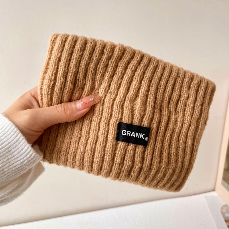 "Korean Influencer Wool Knit Headband: Women's Wide-Edge, All-Season Sports Scarf"