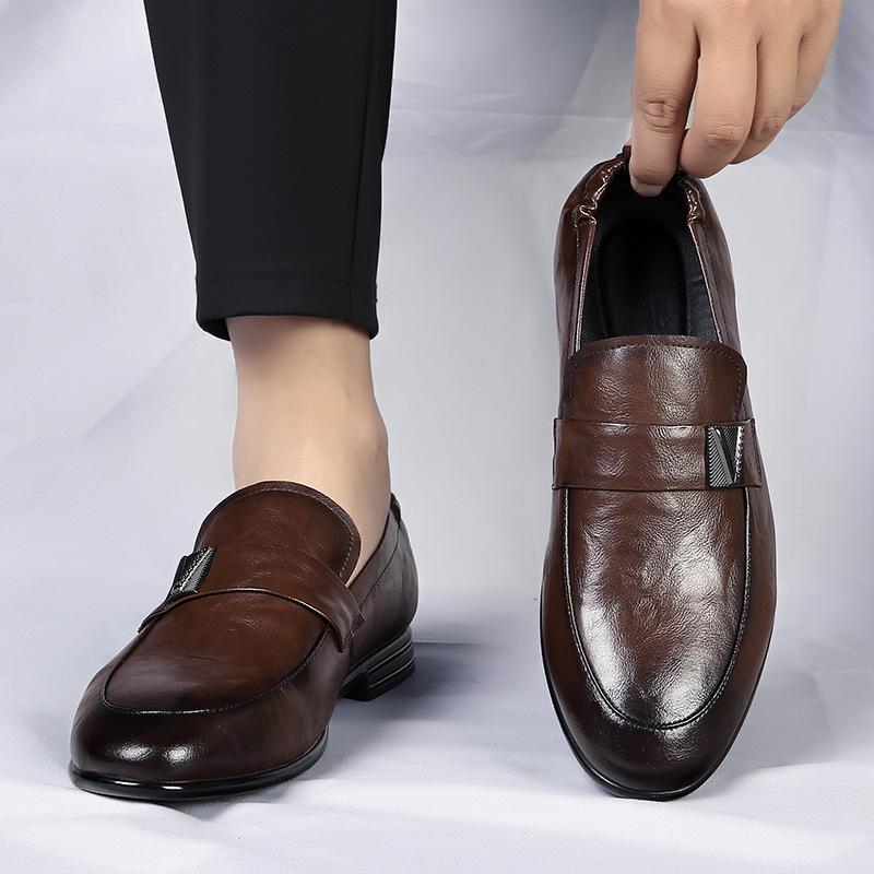 High-end Small Leather Shoes Men's Soft-soled Formal Wear Business 2025 New Korean Version Black Leather Shoes Men's Casual Wedding Shoes Trend
