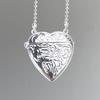 Elegant Heart Shaped Photo Locket with Chain Multifuntional Metal Crossbody Accessory Suitable for Decorating Outfits
