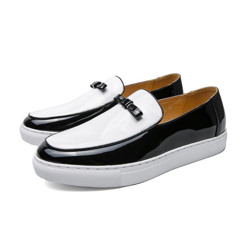 Classic Men's Loafers Trendy and Fashionable Design Style Outdoor Leisure and Business Black and White Color Blocking Shoes