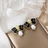 New Trendy Black Enamel Oil Bow Knot Drop Earrings for Women Elegant Imiation Pearl Dangle Earrings Wedding Party Jewelry Gift