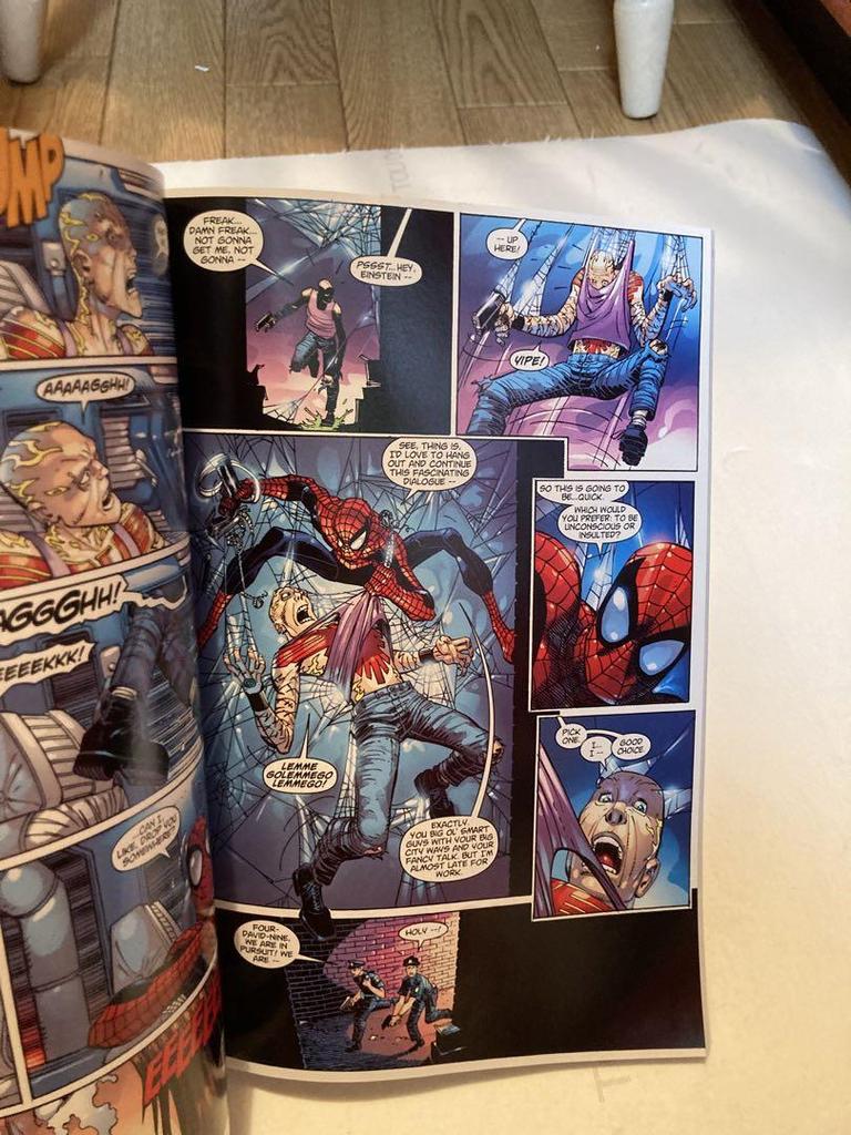 [Б/У] Удивительный Человек-паук Marvel Comics Иностранная книга Полноцветная Второе издание Английский