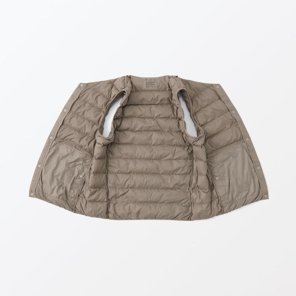 MUJI Down Vest Lightweight Down Collarless Vest AD0U7A3A Grayish Brown M (Antistatic Lining) Men's Men's