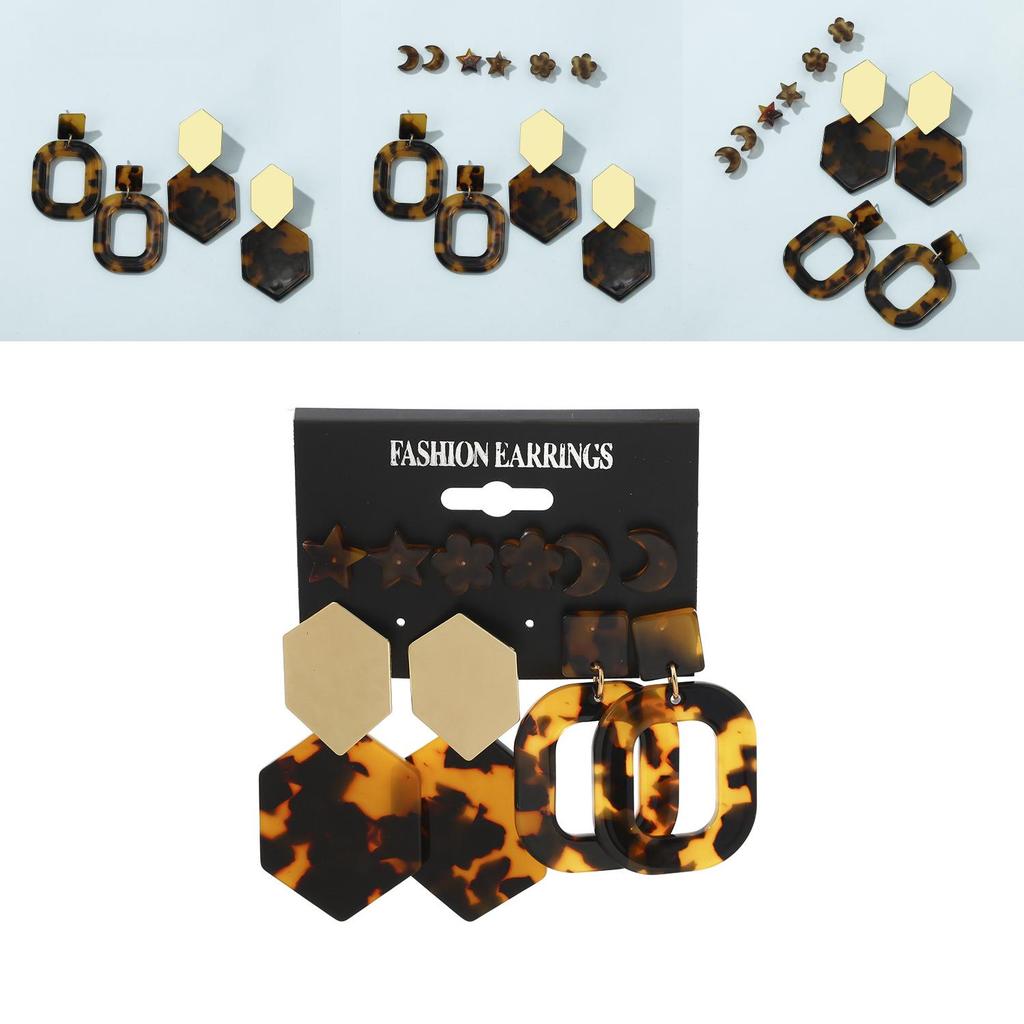 Элегантный набор акриловых серег-звезд с леопардовым принтом для женщин. Идеальный подарок на день рождения.