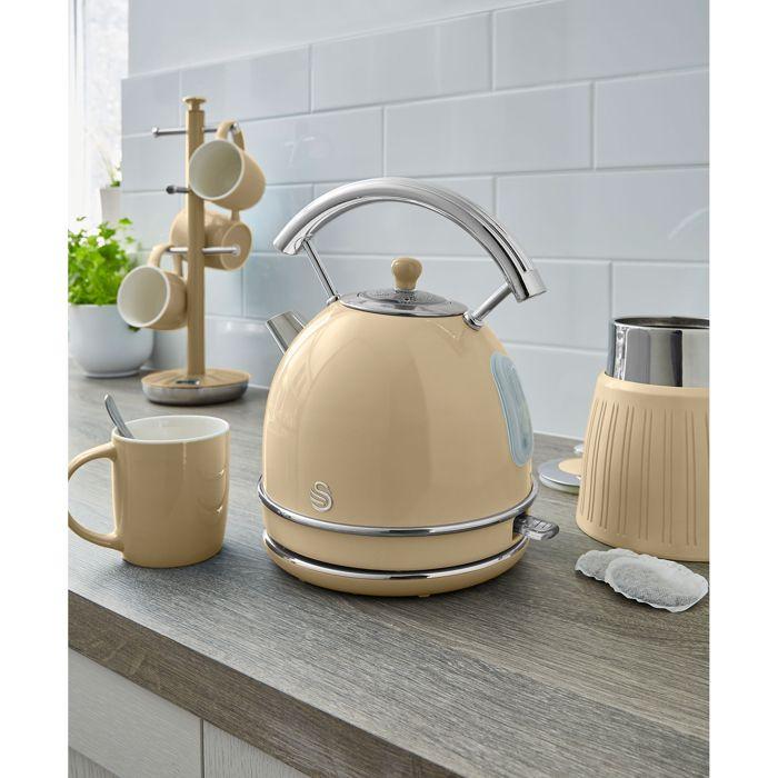 Retro Set Petit-Déjeuner Bouilloire 1,8L Sans fil, Grille-Pain 2 Larges Tranches SWAN STP7050CNEU 850W Crème