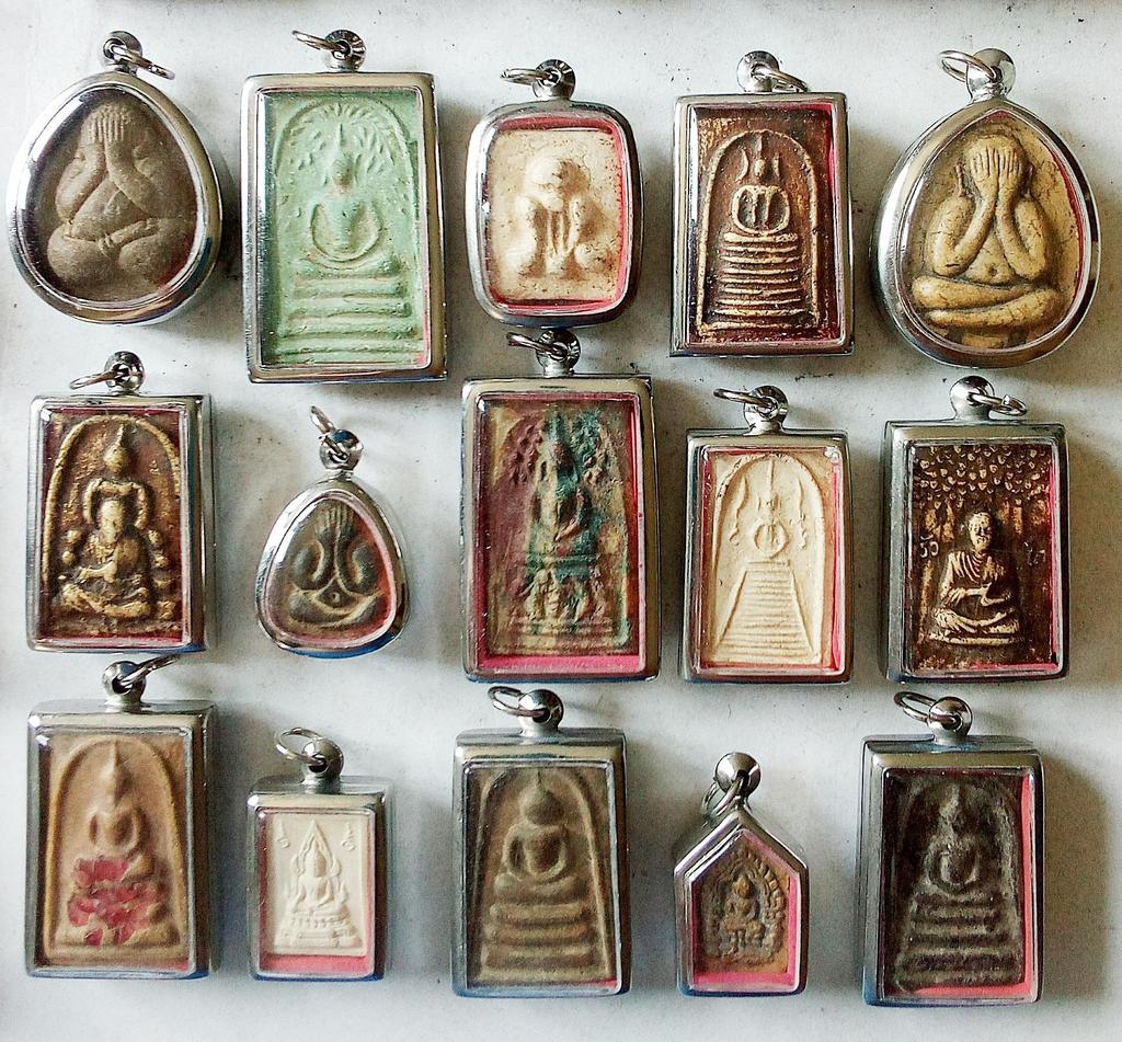 15 тайских буддийских буддийских глиняных амулетов-медальонов-подвесок-подвесок