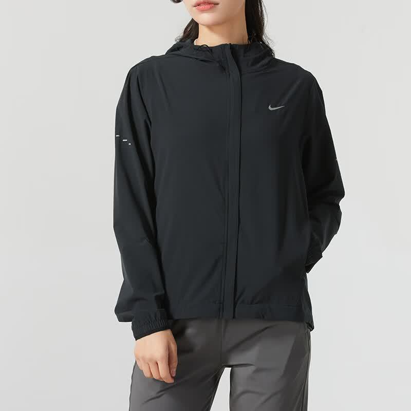Nike Женская плетеная куртка HQ0651-010