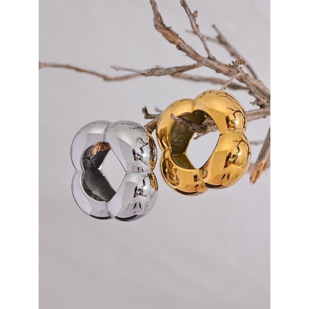 316l Stainless Steel Flower Hollow Big Fashion Statement Ring Waterproof Texture Jewelry Attractive Women Bijoux Gift