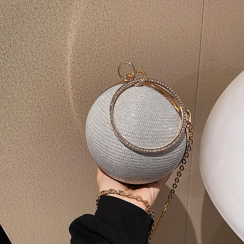 Персонализированная сферическая детская сумка 2025 европейская и американская мода портативная маленькая круглая сумка с бриллиантовой цепочкой на одно плечо вечерняя сумка для женщин