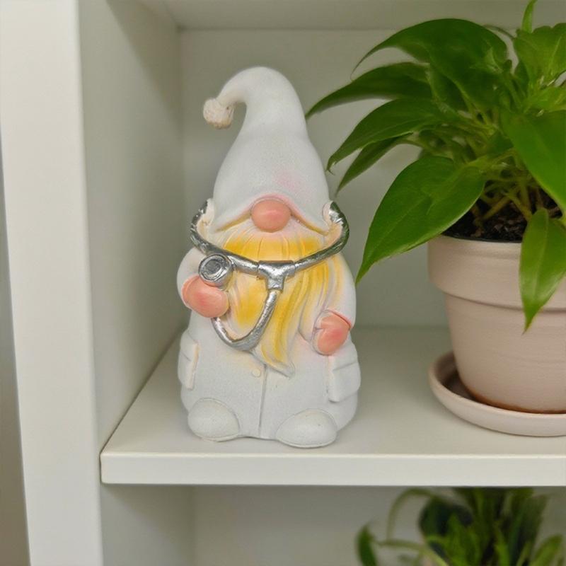 Resin Doctor Nurse Gnomes Figurine with Stethoscope Collectible Sculpture Thanksgiving Nurses Day Gift For Hospital