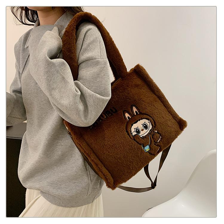 Плюшевая сумка через плечо Labubu для женщин, косметичка, милая сумка-инс, подарок на день рождения CLE